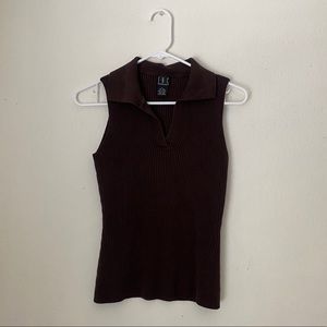 Brown ribbed collared tank